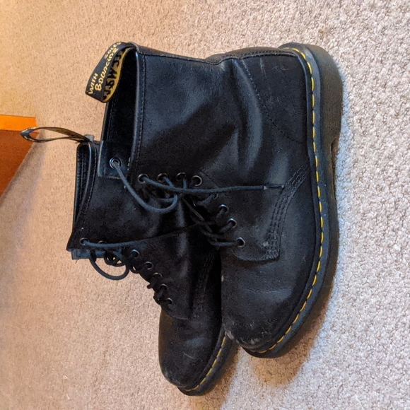 Doc Martens - Picture 4 of 4